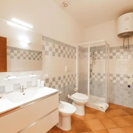 Relaxing Cristal Bedroom Sleeps 5 Num1500 Apartment Santa Teresa Gallura