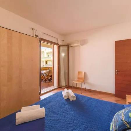Apartment Relaxing Cristal Bedroom Sleeps 5 Num1500 Santa Teresa Gallura